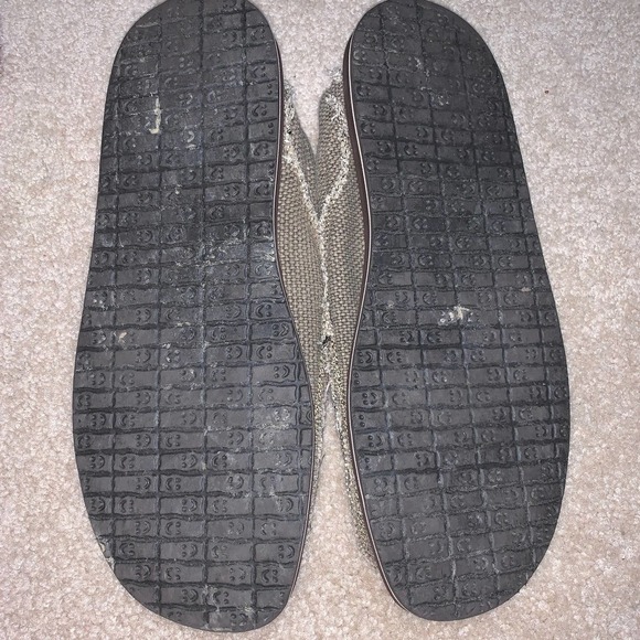 Sanuk Chiba Slip-On Shoes - Picture 5 of 6